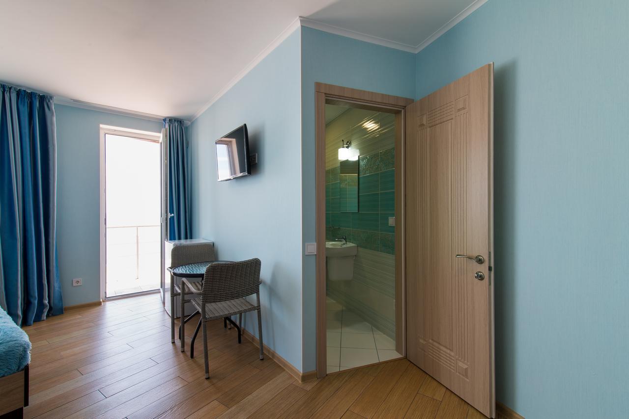 Hotel Tsvetok Одеса Екстериор снимка